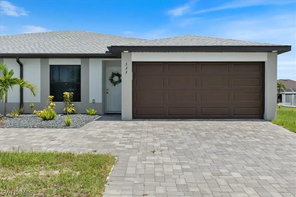333-335 SW 47th Terrace Cape Coral FL 33914