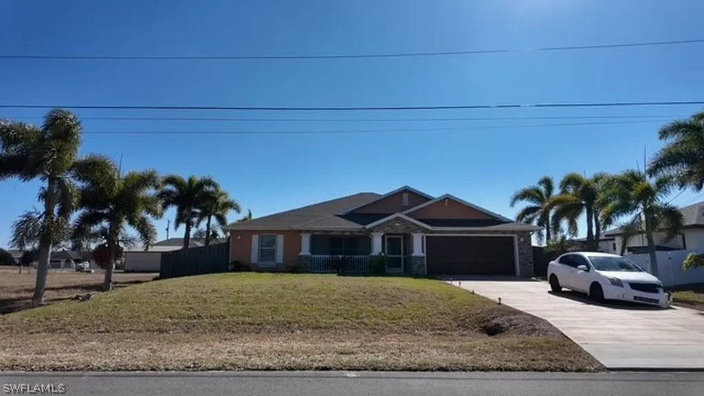 1324 NE 18th Street Cape Coral FL 33909
