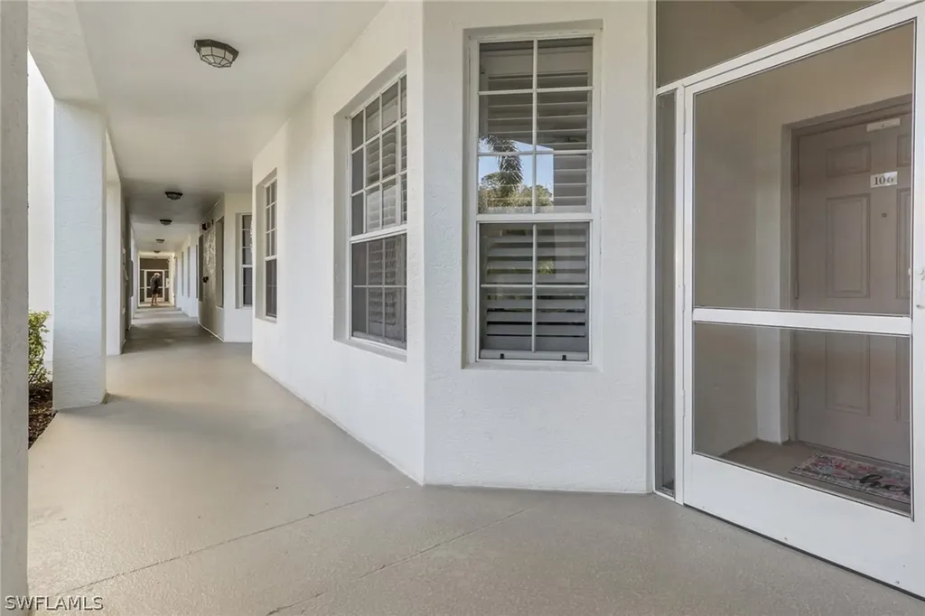 8241 Parkstone Place Naples FL 34120