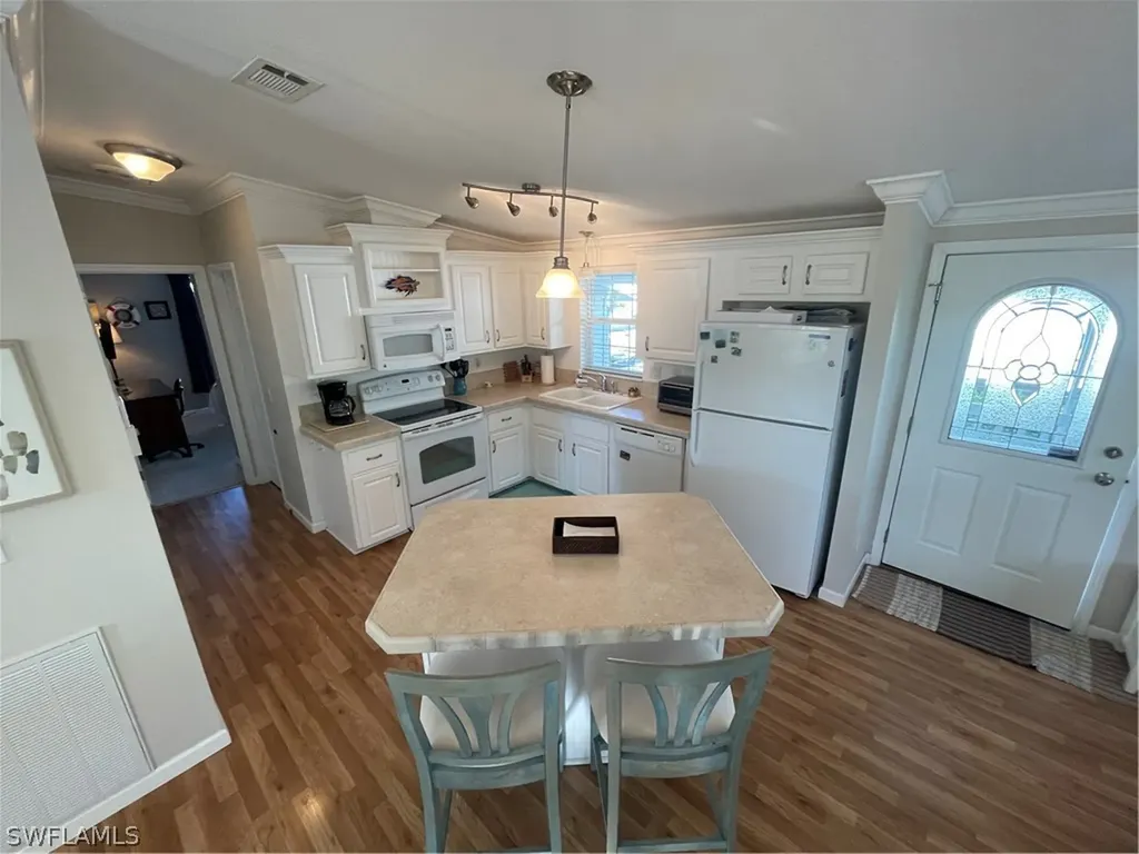 5935 Brightwood Drive Fort Myers FL 33905