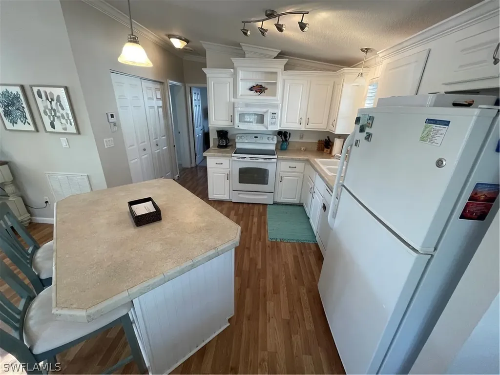 5935 Brightwood Drive Fort Myers FL 33905