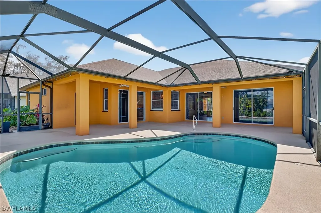 Estero FL, 22835 Snaptail Court