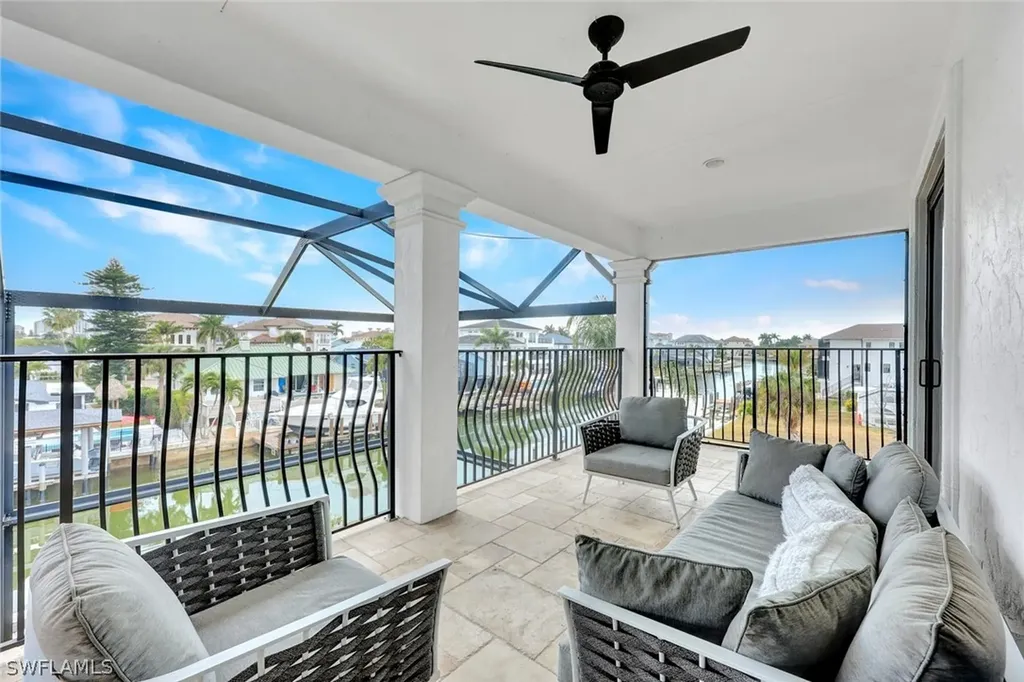 494 Seagull Avenue Naples FL 34108