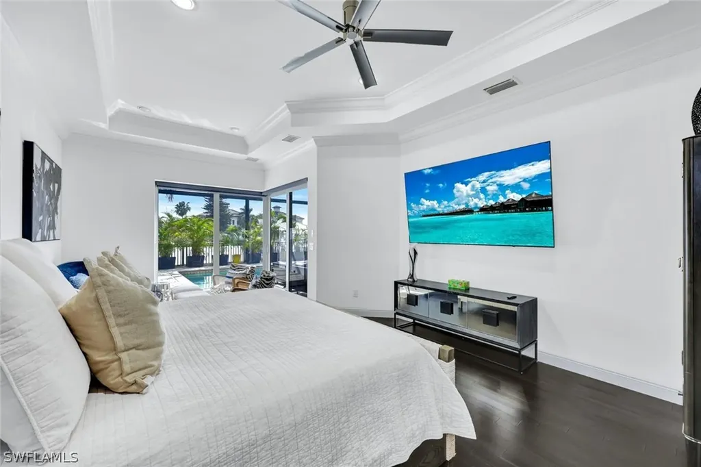 494 Seagull Avenue Naples FL 34108