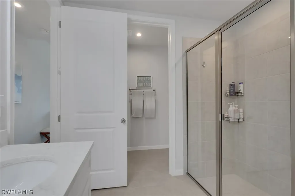 4687 Arboretum Circle Naples FL 34112
