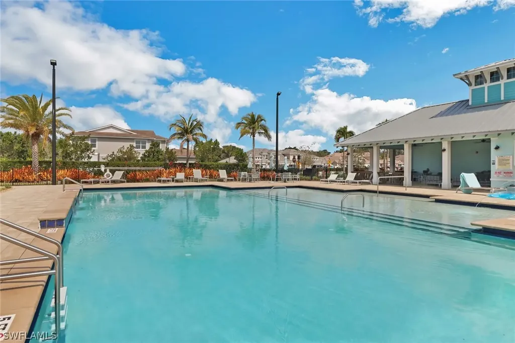4687 Arboretum Circle Naples FL 34112