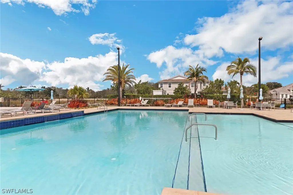 4687 Arboretum Circle Naples FL 34112