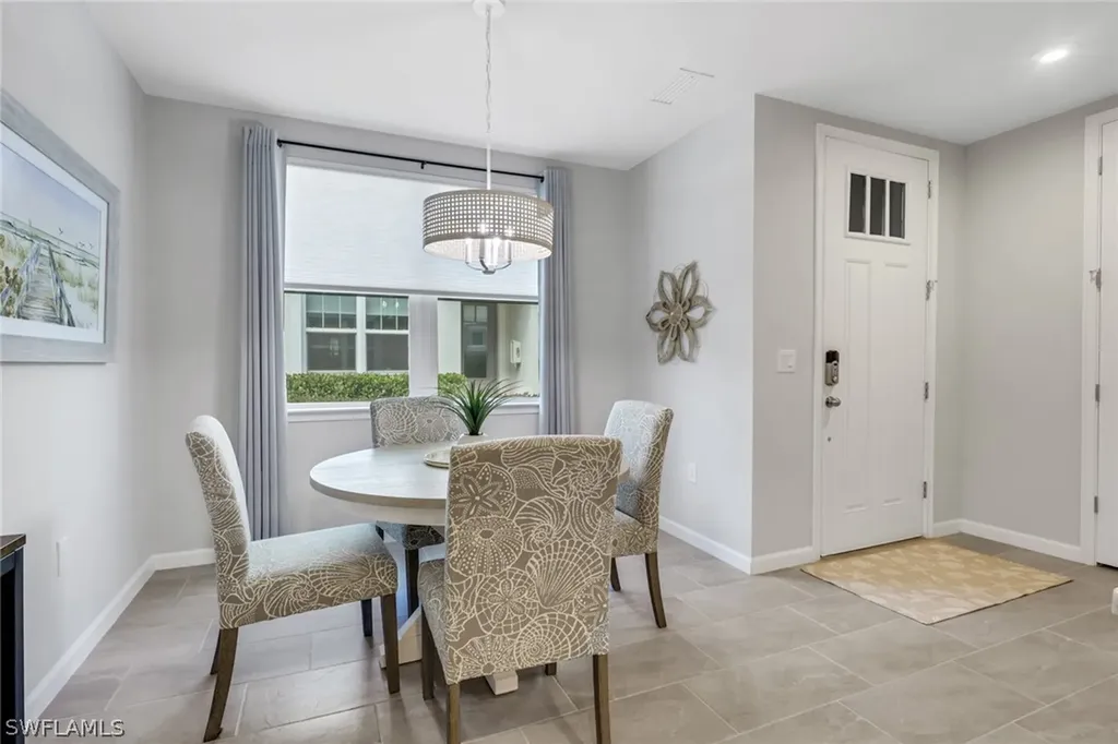 4687 Arboretum Circle Naples FL 34112