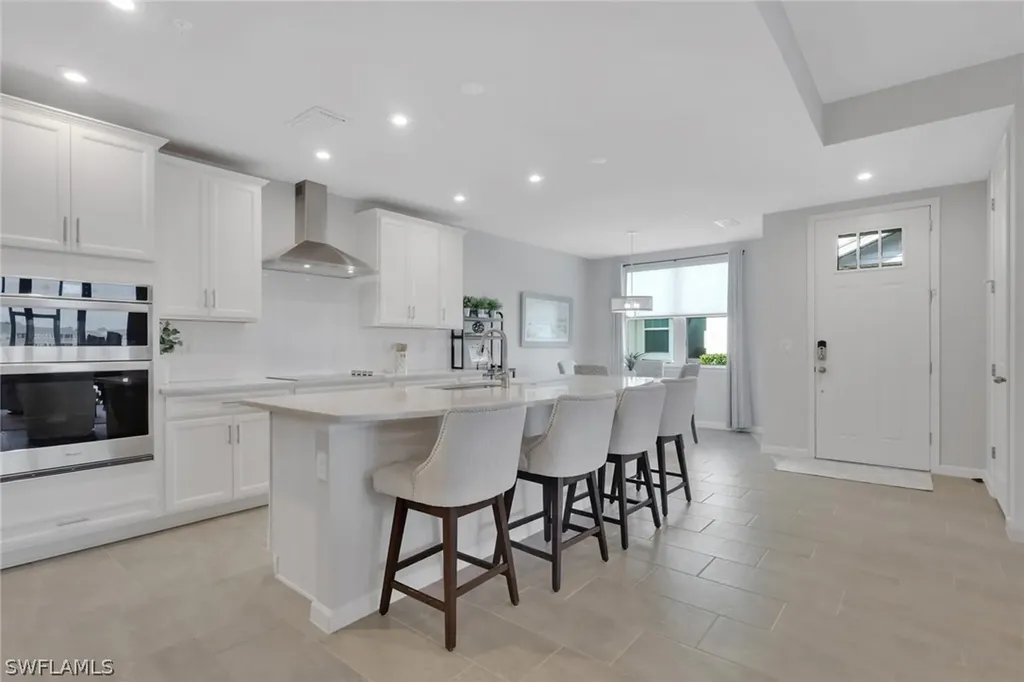4687 Arboretum Circle Naples FL 34112