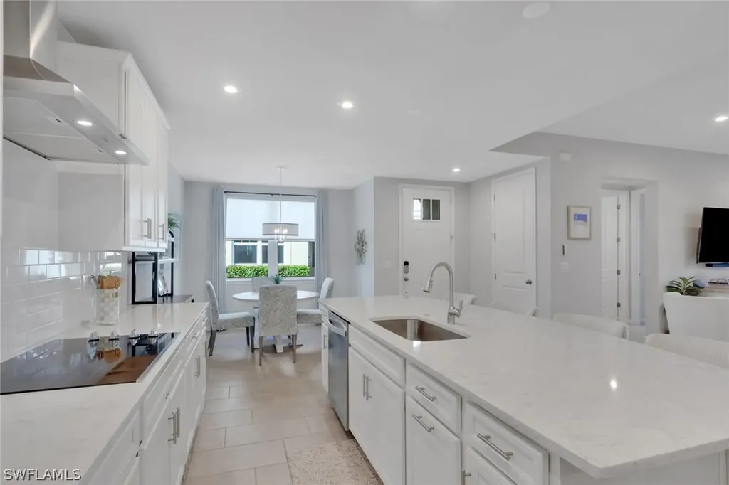 4687 Arboretum Circle Naples FL 34112