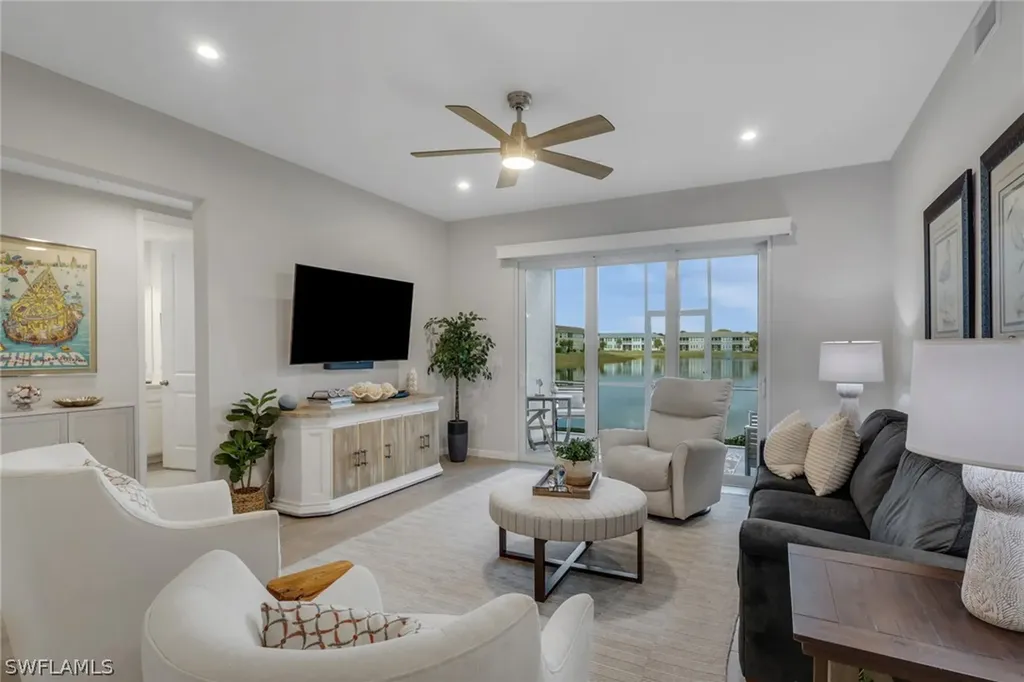 4687 Arboretum Circle Naples FL 34112