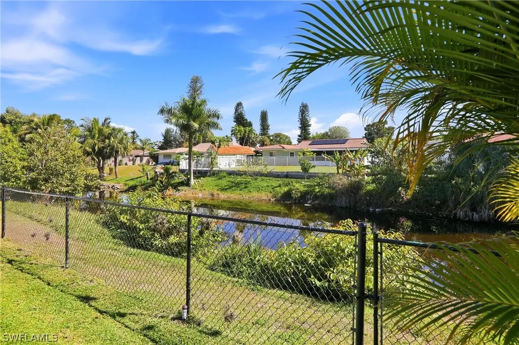 4490 19th Avenue SW Naples FL 34116