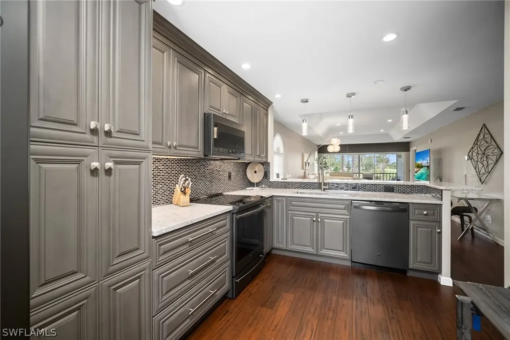 259 Deerwood Circle Naples FL 34113