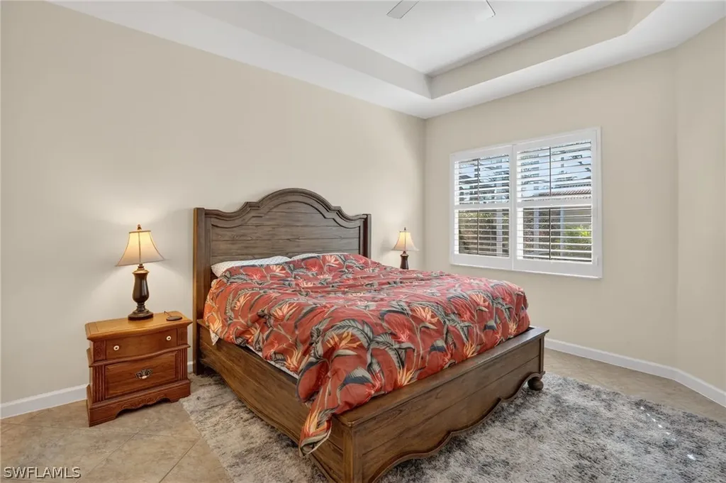 3350 Sandpiper Way Naples FL 34109