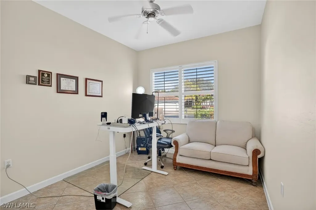 3350 Sandpiper Way Naples FL 34109