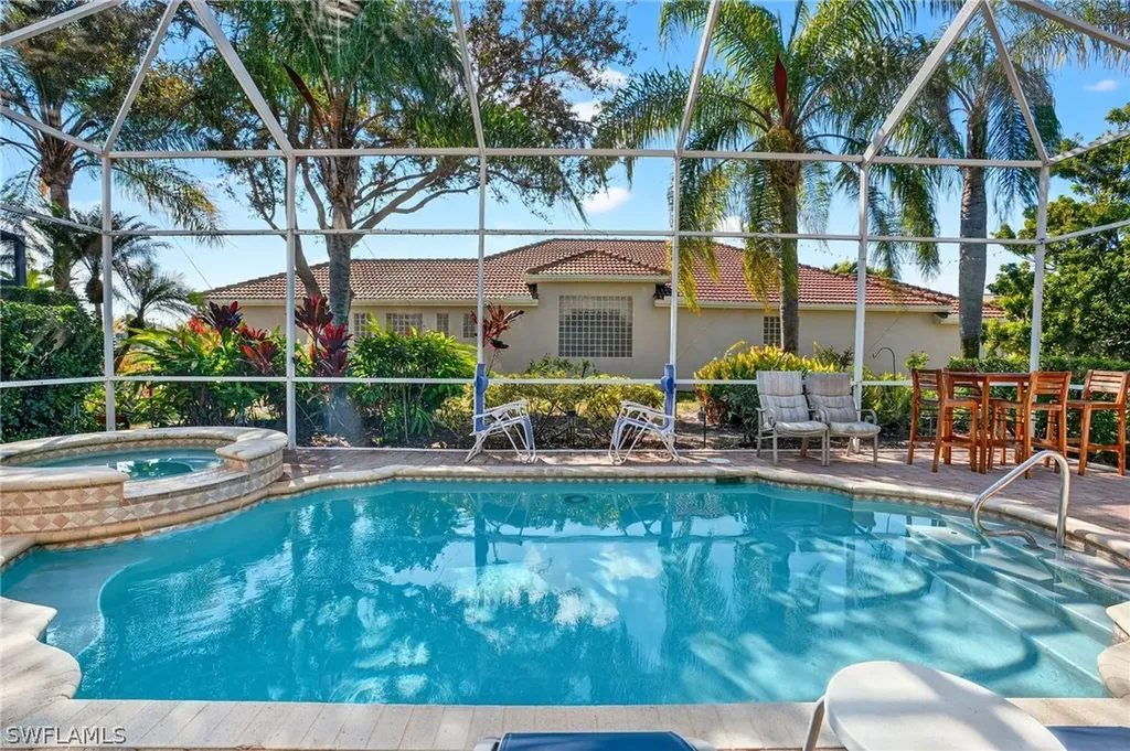 3350 Sandpiper Way Naples FL 34109