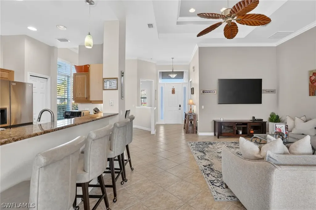 3350 Sandpiper Way Naples FL 34109