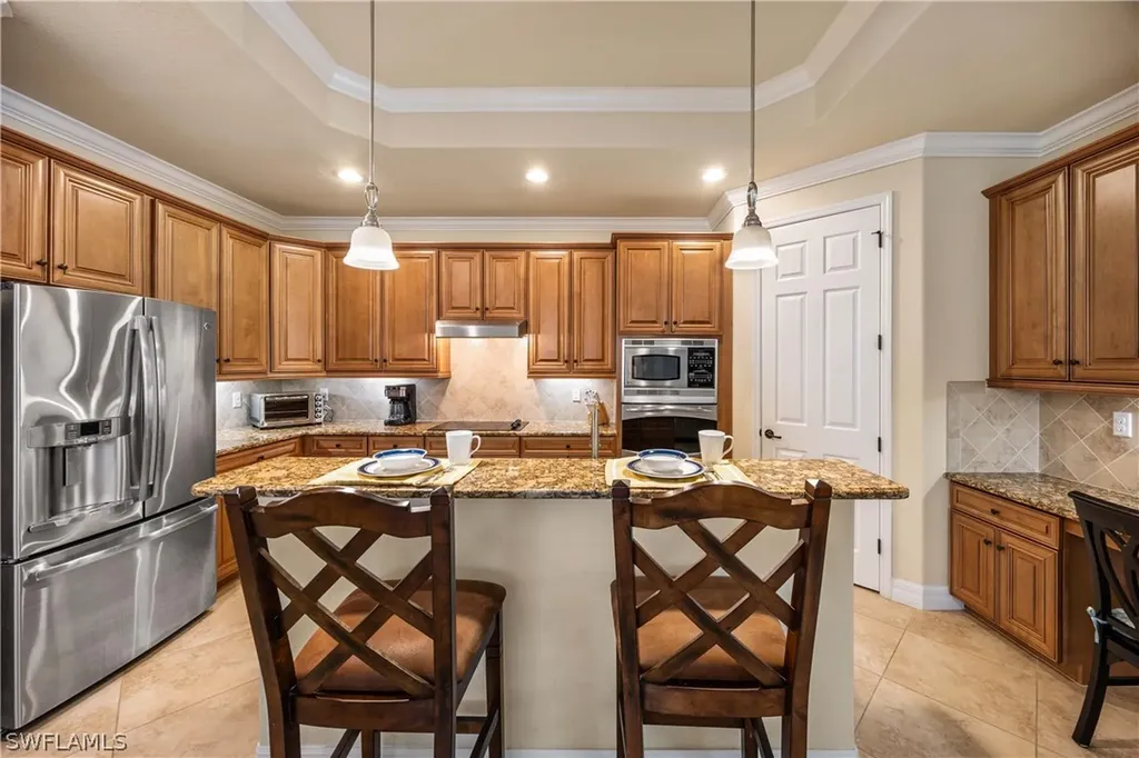 9234 Veneto Place Naples FL 34113
