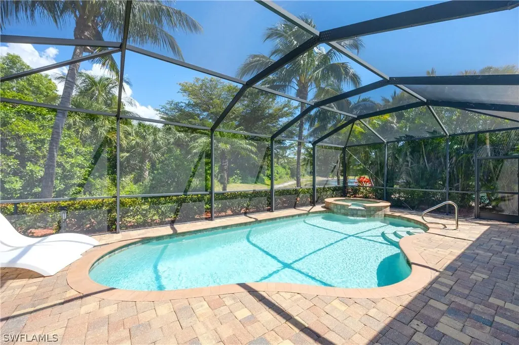 9234 Veneto Place Naples FL 34113