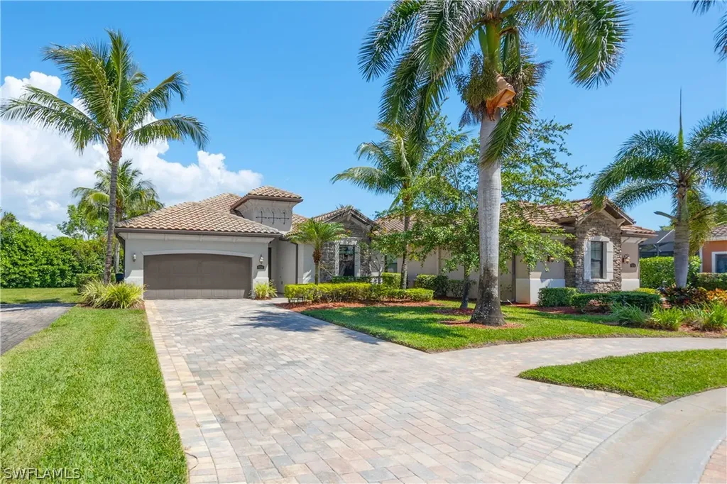 9234 Veneto Place Naples FL 34113