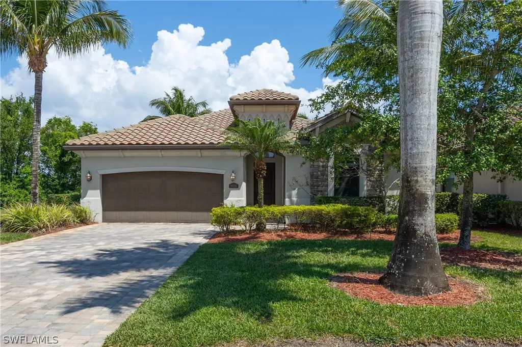 9234 Veneto Place Naples FL 34113