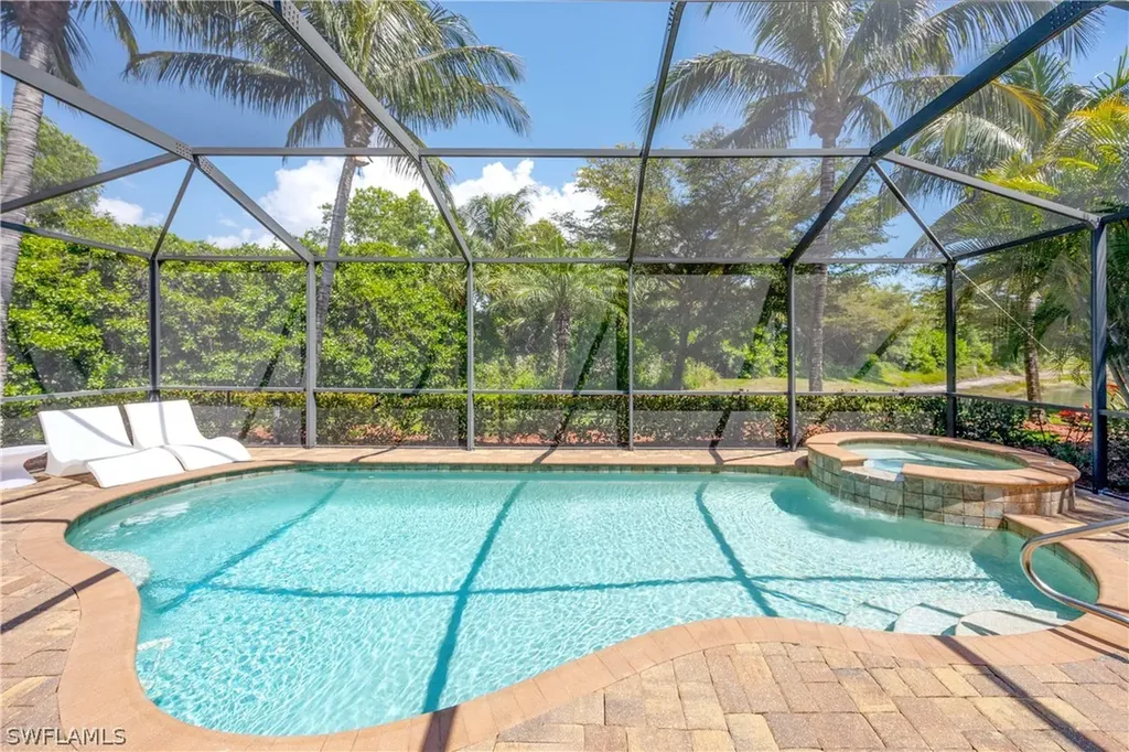 9234 Veneto Place Naples FL 34113