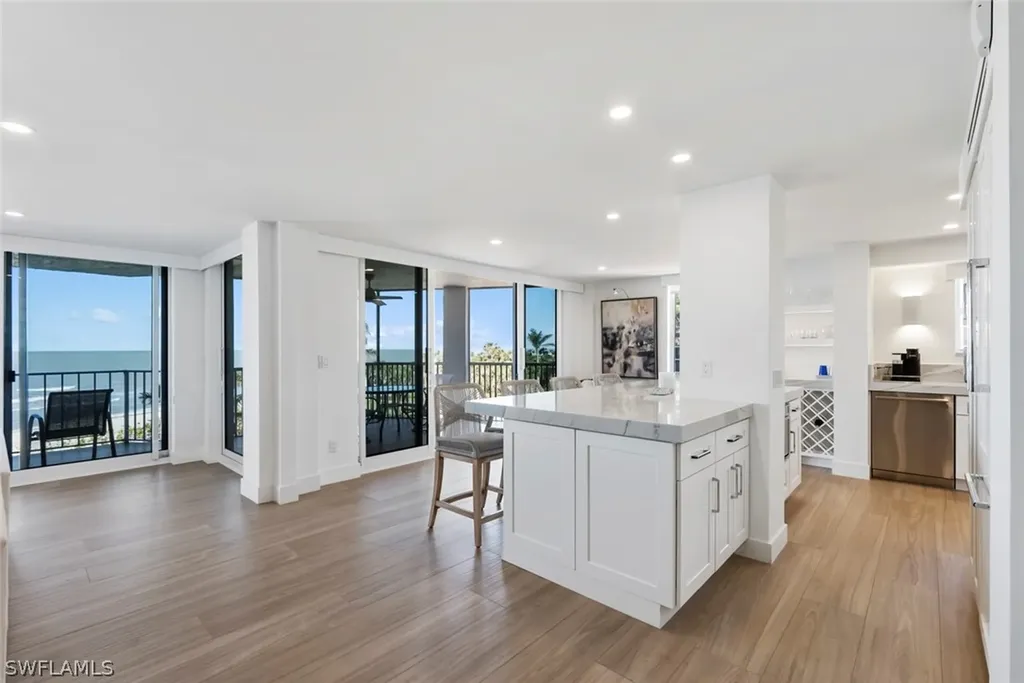 10701 Gulf Shore Drive Naples FL 34108