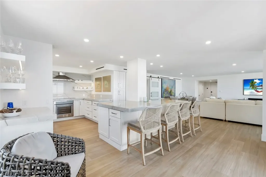 10701 Gulf Shore Drive Naples FL 34108