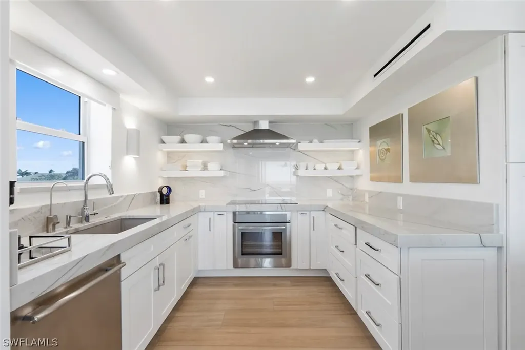 10701 Gulf Shore Drive Naples FL 34108