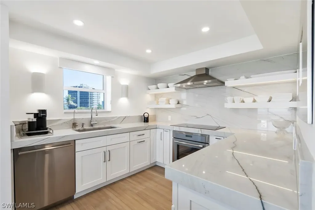 10701 Gulf Shore Drive Naples FL 34108