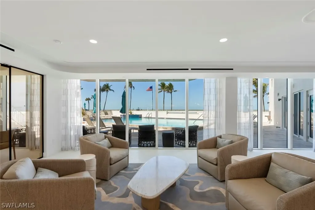 10701 Gulf Shore Drive Naples FL 34108