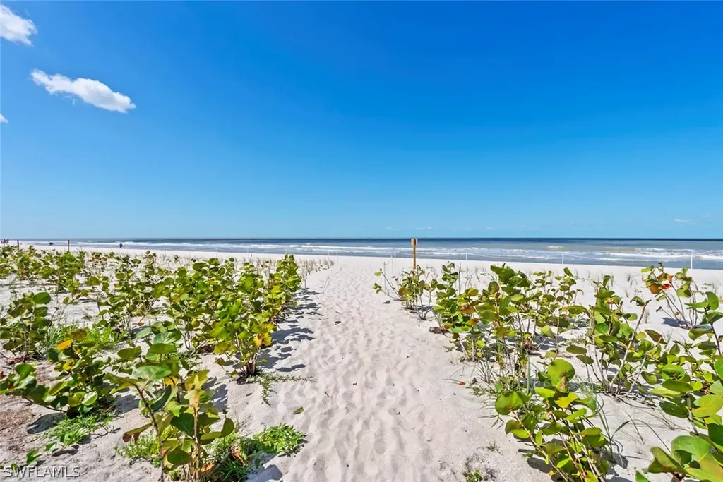 10701 Gulf Shore Drive Naples FL 34108