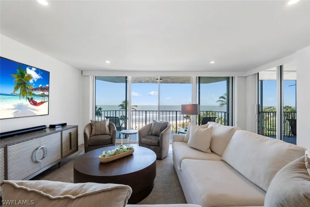 10701 Gulf Shore Drive Naples FL 34108