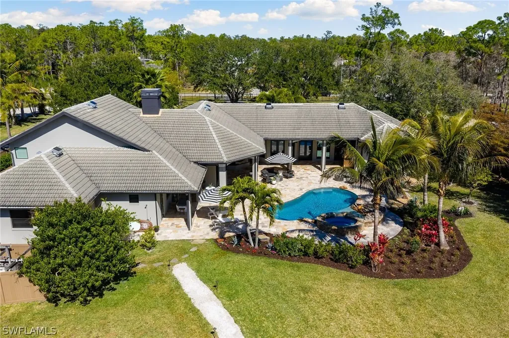 6610 Sable Ridge Lane Naples FL 34109