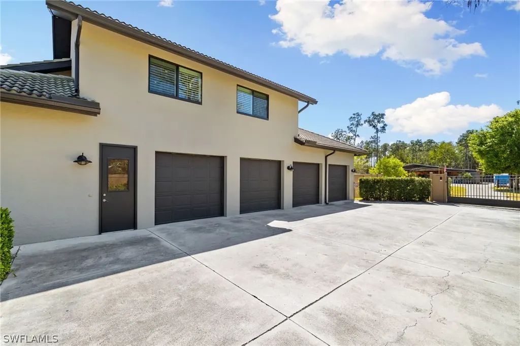 6610 Sable Ridge Lane Naples FL 34109