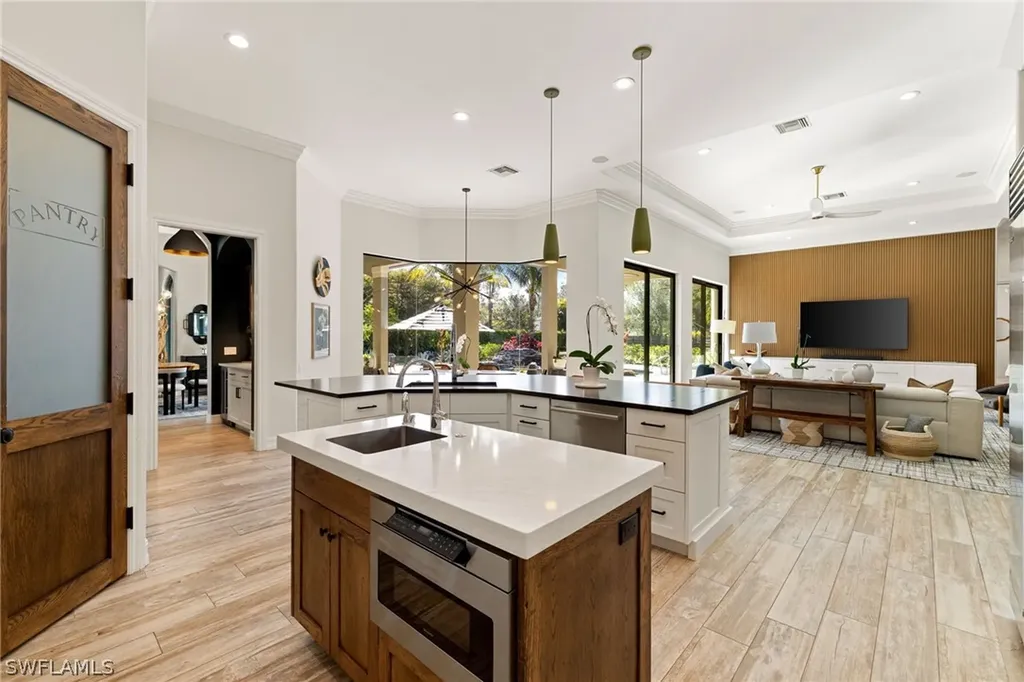 6610 Sable Ridge Lane Naples FL 34109