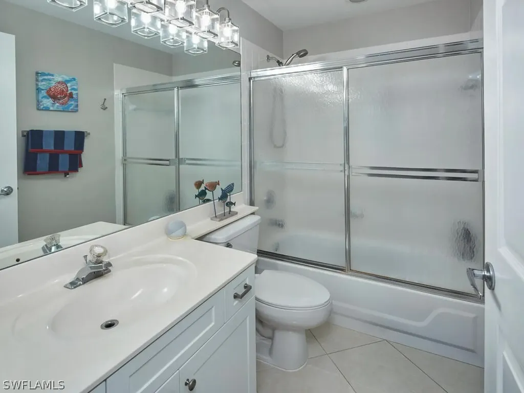 570 Windsor Square Naples FL 34104