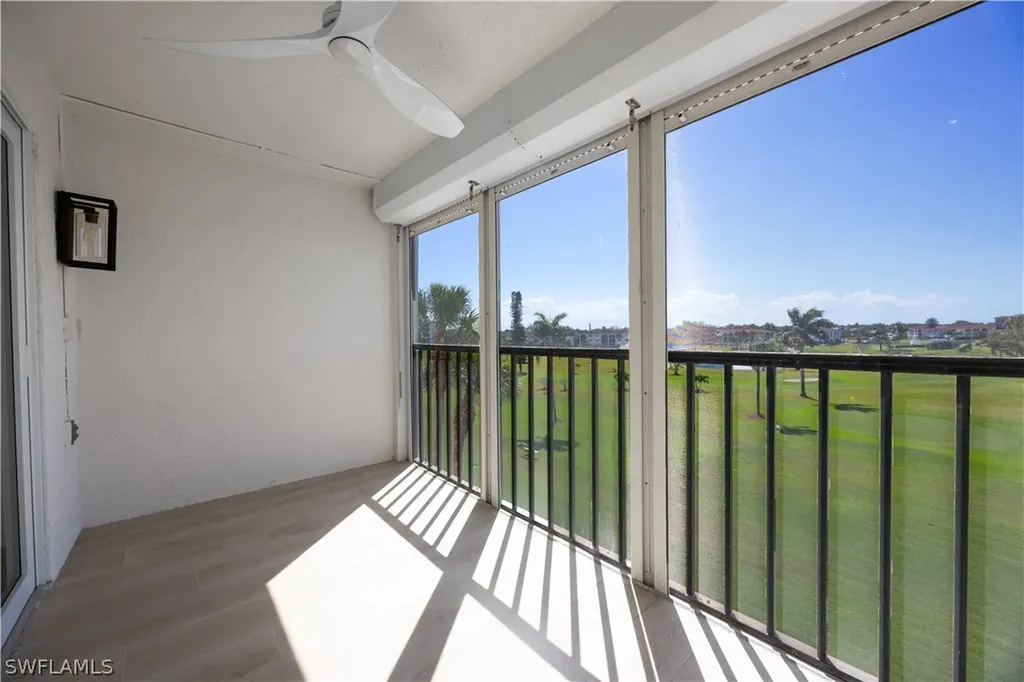 21 High Point Circle E Naples FL 34103