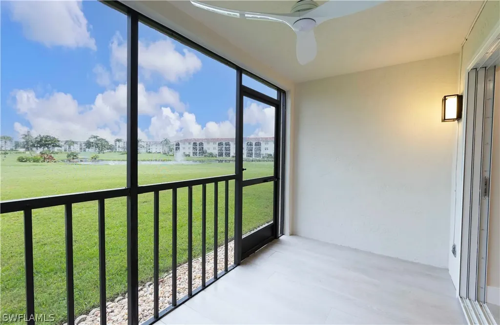 57 High Point Circle W Naples FL 34103