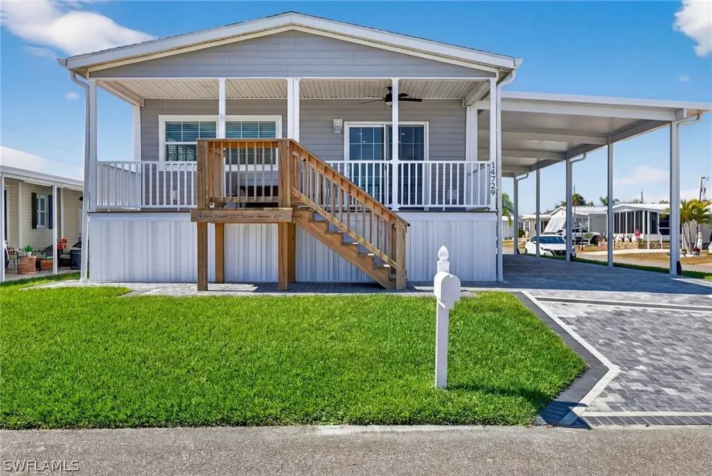 14729 Constitution Way North Fort Myers FL 33917