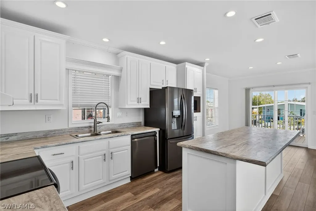 14729 Constitution Way North Fort Myers FL 33917