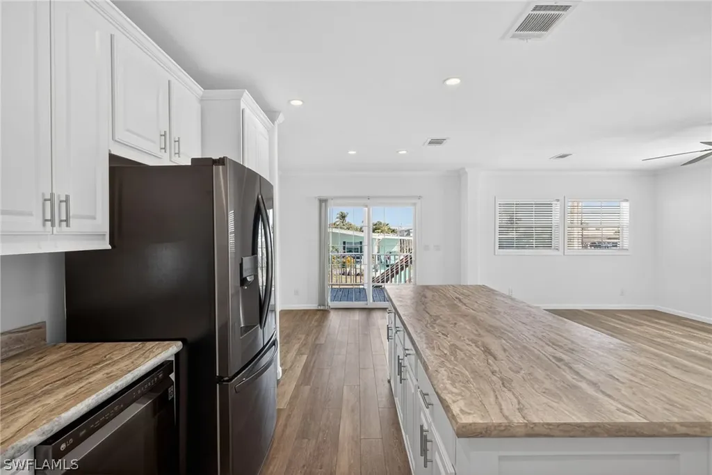 14729 Constitution Way North Fort Myers FL 33917