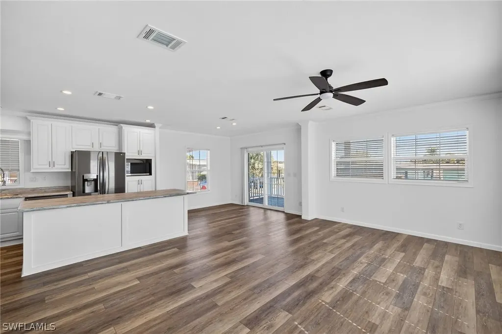 14729 Constitution Way North Fort Myers FL 33917