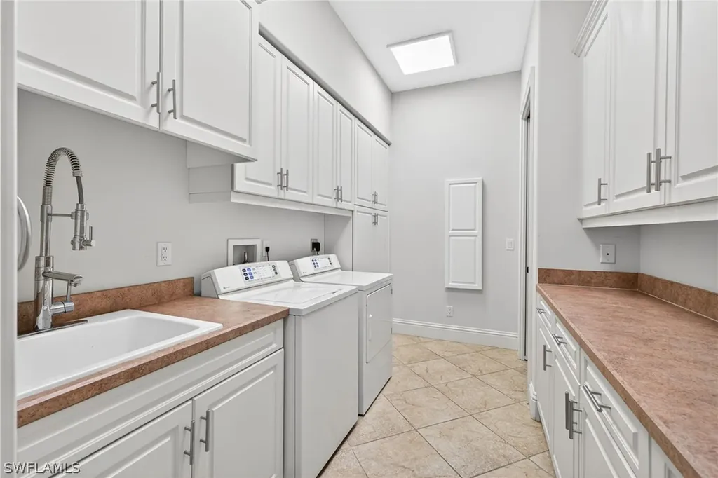 268 Cheshire Way Naples FL 34110