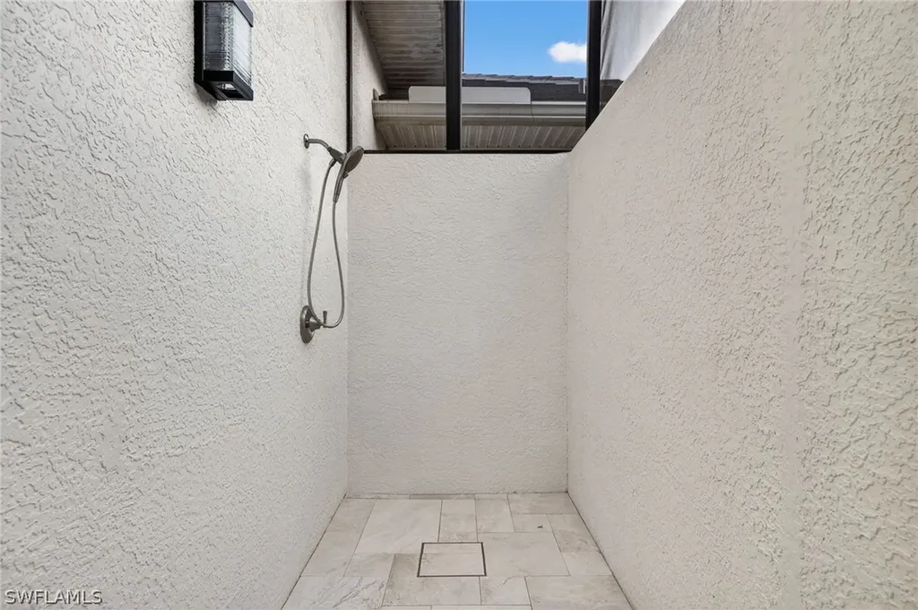 268 Cheshire Way Naples FL 34110