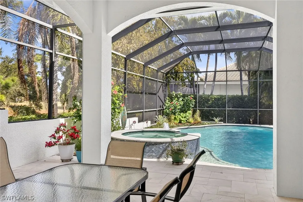 268 Cheshire Way Naples FL 34110