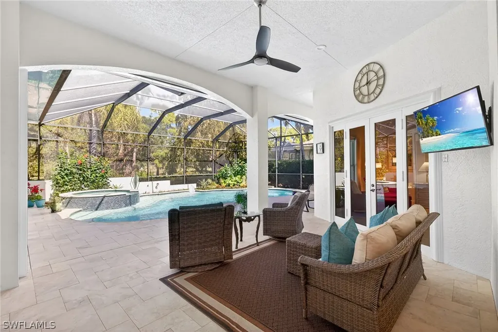 268 Cheshire Way Naples FL 34110