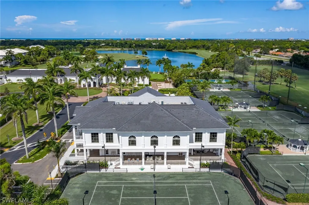 268 Cheshire Way Naples FL 34110