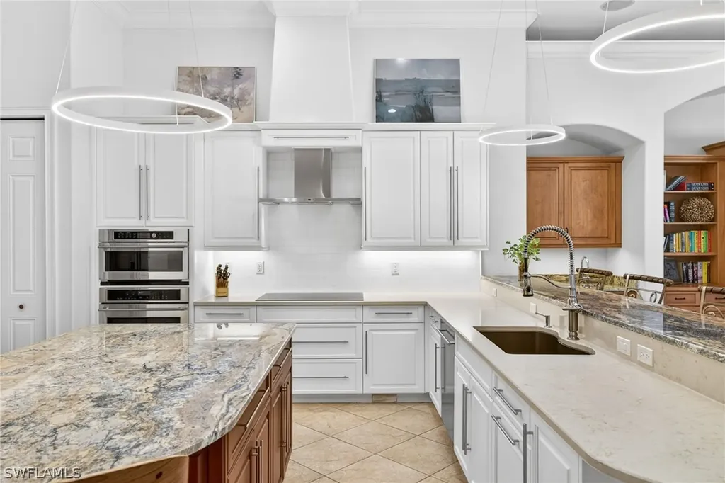 268 Cheshire Way Naples FL 34110