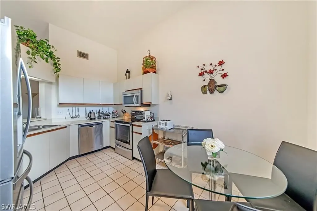 643 Beachwalk Circle Naples FL 34108